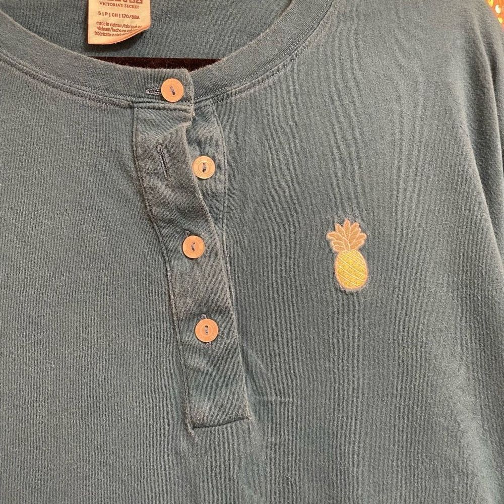 Victoria’s Secret Pink Women’s Small Teal Long Sleeve Button Down Shirt Top - Picture 3 of 5